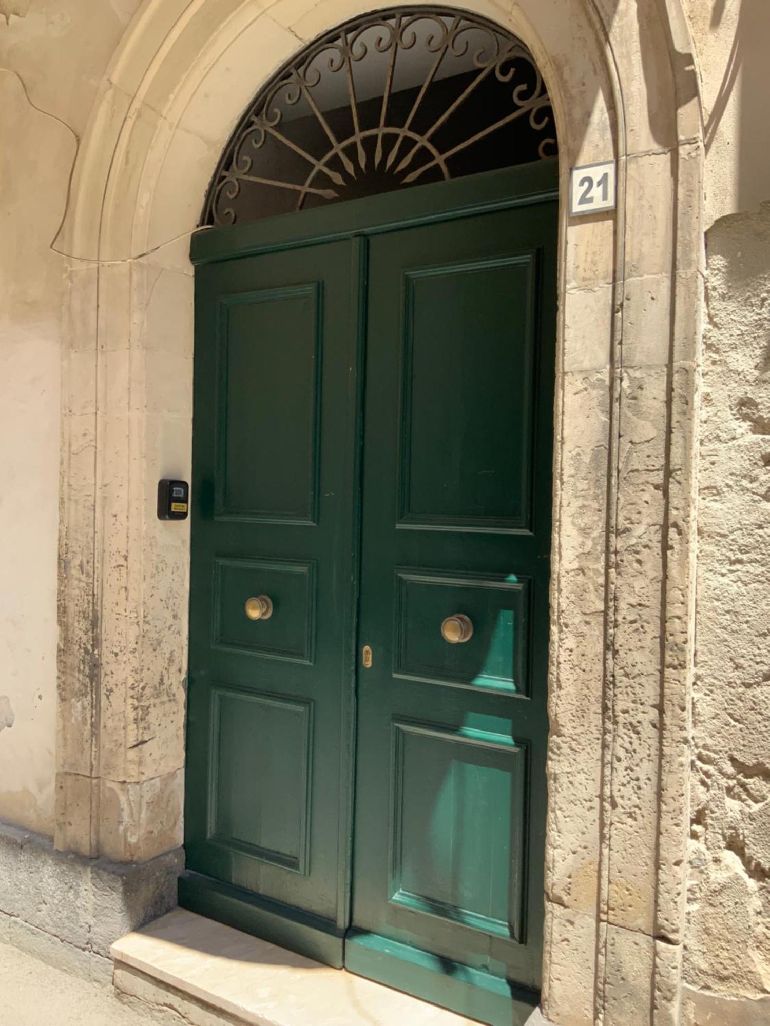 Andreja Maniace Apartment *